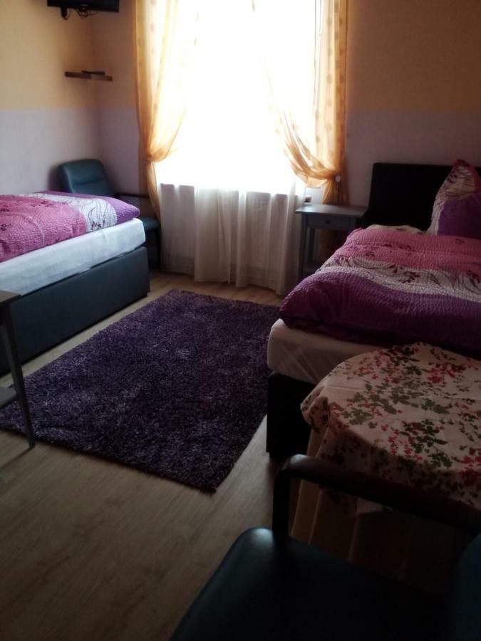 Отель Mama Leone Weihenstephan Экстерьер фото
