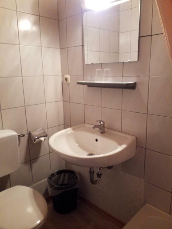 Отель Mama Leone Weihenstephan Экстерьер фото